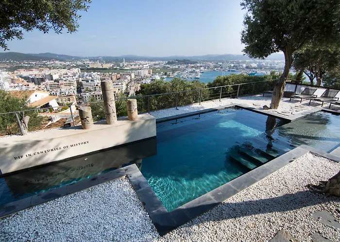 Hotel La Torre Del Canonigo - Small Luxury Hotels